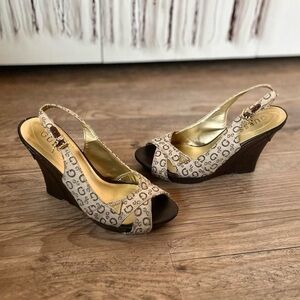 vintage guess wedge peep toe heels